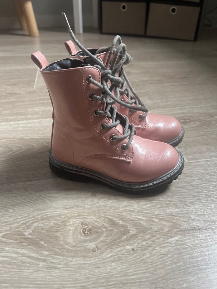 Chaussure rose brillante paillettes - photo numéro 2