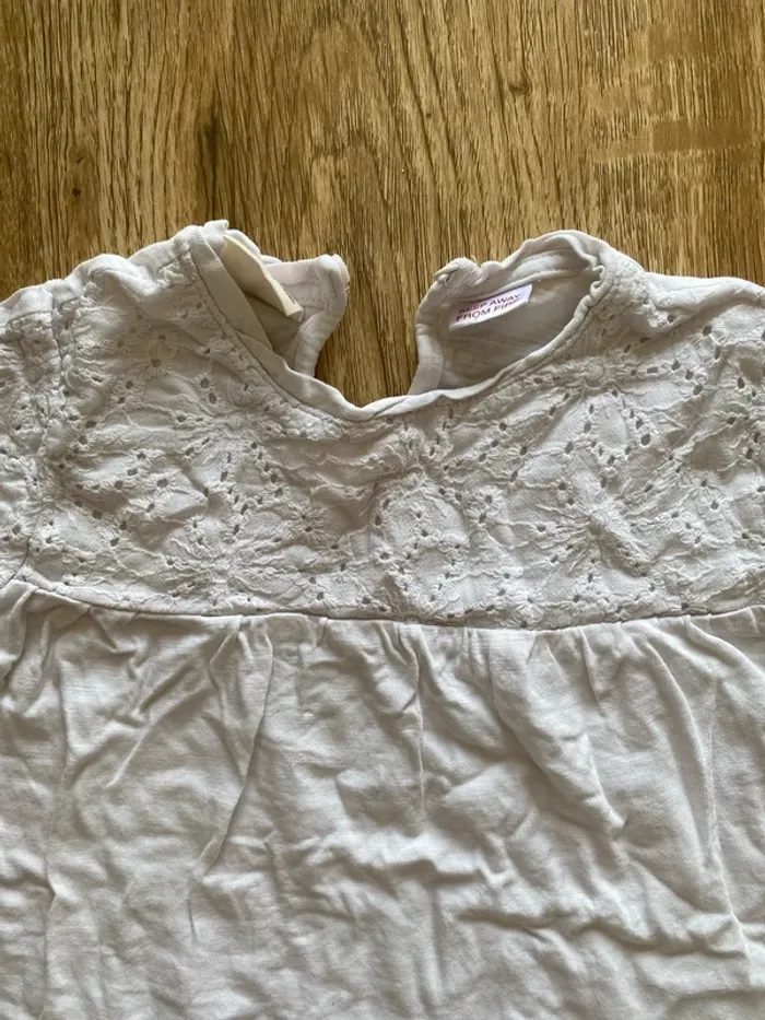 T-shirt brodée taille 3/4 ans - photo numéro 2