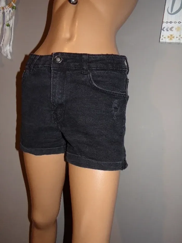 Short taille haute - photo numéro 3