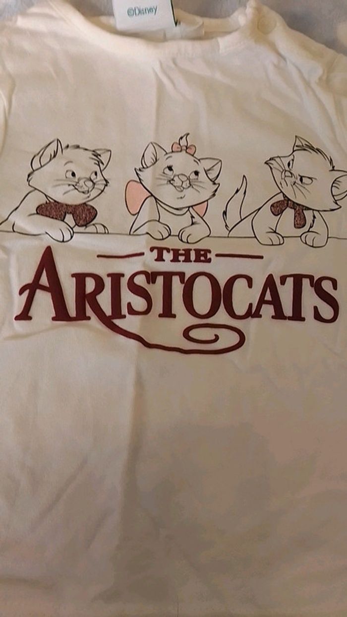 T-shirt Disney Marie des Aristochats 6 mois neuf - photo numéro 2