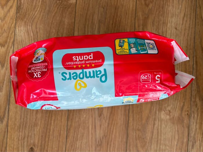 Pampers premium protection pants Taille 5 (12-17 kg) - photo numéro 2