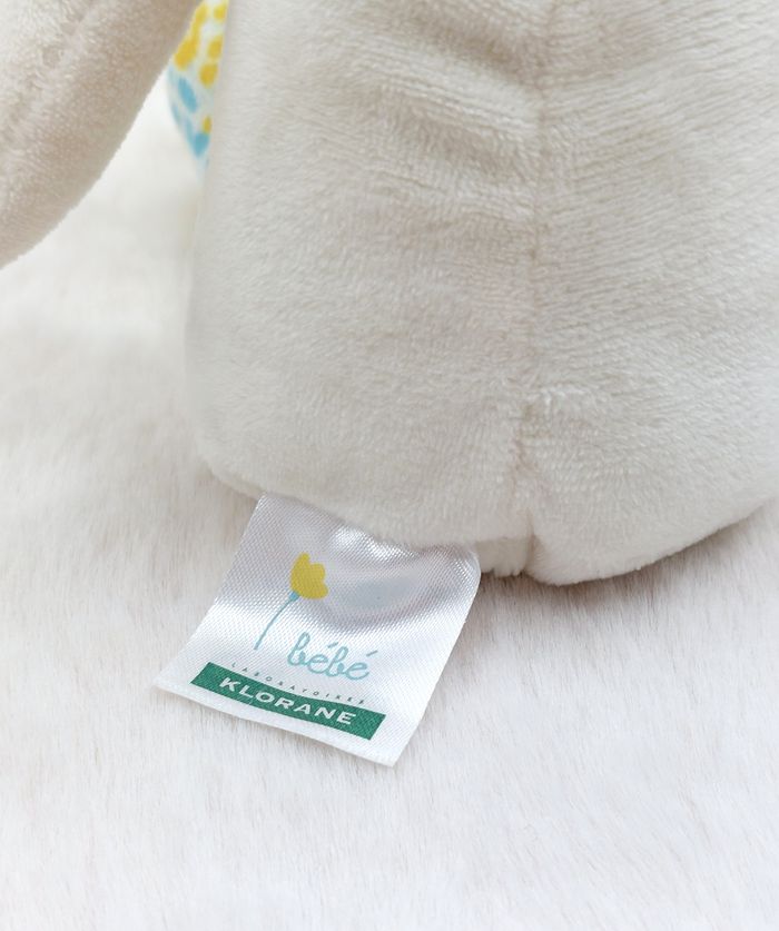 Peluche doudou lapin corps crème écru bébé Klorane fleurs jaune bleu 24 cm TTBE - photo numéro 3