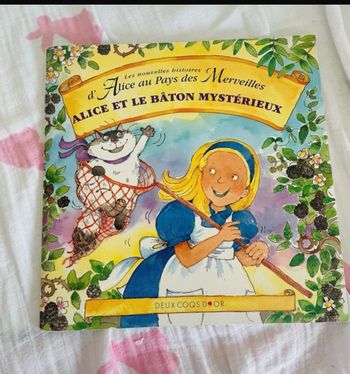 Alice au pays des merveilles et le bâton mystérieux