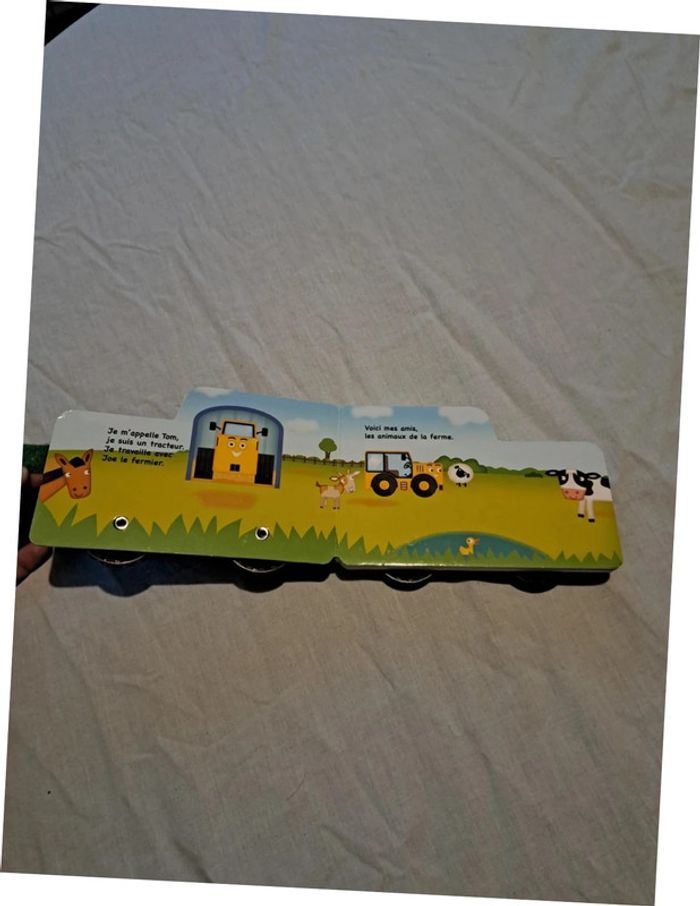 Livre roulant Bout'Chou Tracteur - photo numéro 4