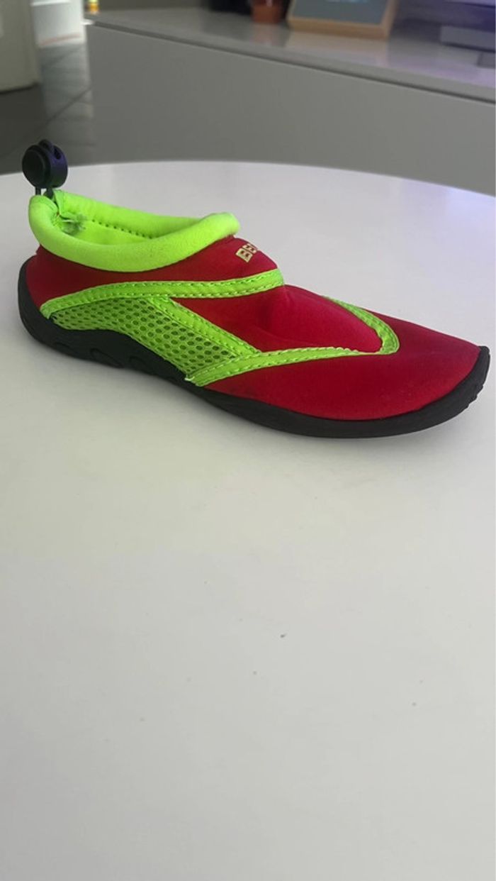 Chaussures aquatiques beco  en parfait état taille 31  avec serrage réglable - photo numéro 9