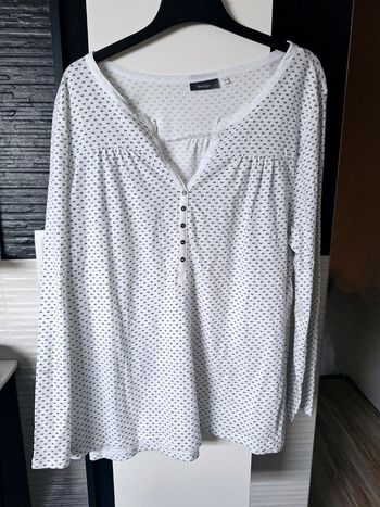 Chemise blanche et noir