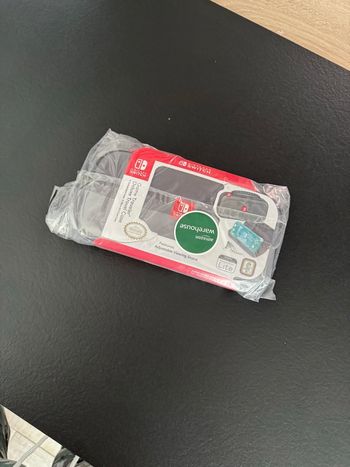 [NEUF] Étui de voyage BigBen pour Switch