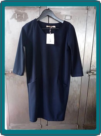 Robe longue bleue marine manches ¾ La Fée Maraboutée taille 34 neuve