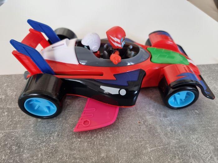 Voiture de course Flashcar- pyjamasque - photo numéro 5