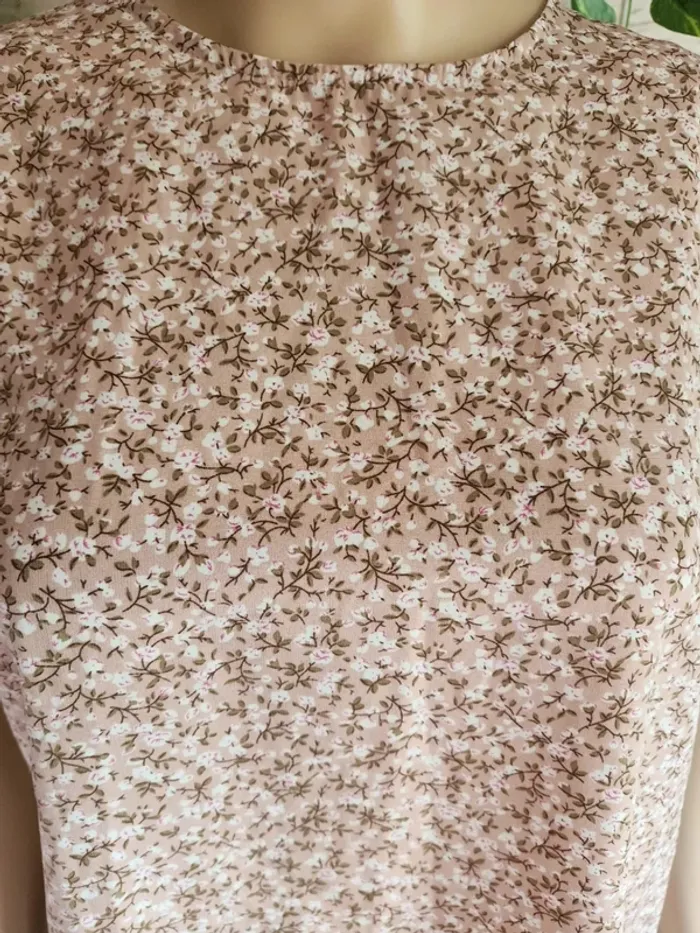 🌸Blouse fluide fleurie Shein Taille 38🌸 - photo numéro 3