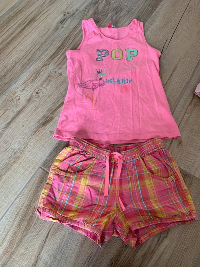 Pyjama taille 10 ans mais taille comme un 8 ans