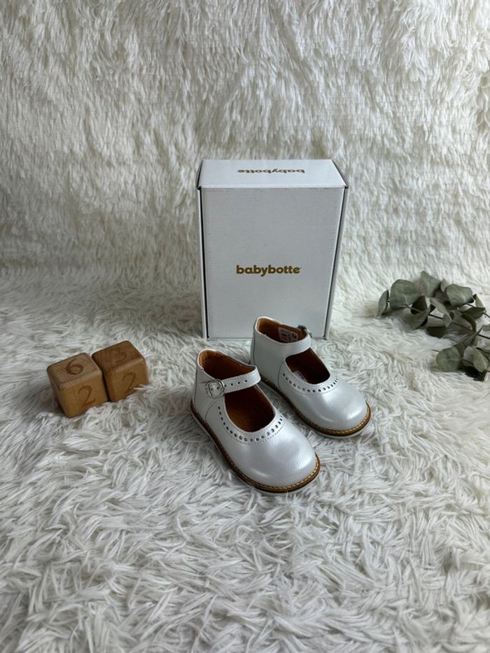 Paire de babies Babybotte taille 22
