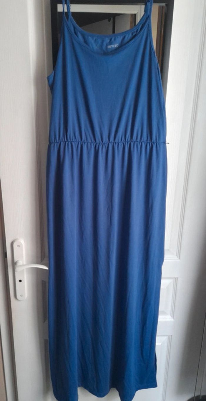 Longue robe bleu 42/44