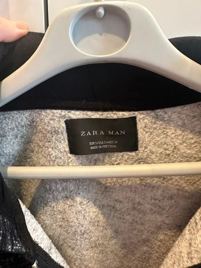 Gilet à capuche Zara - photo numéro 3