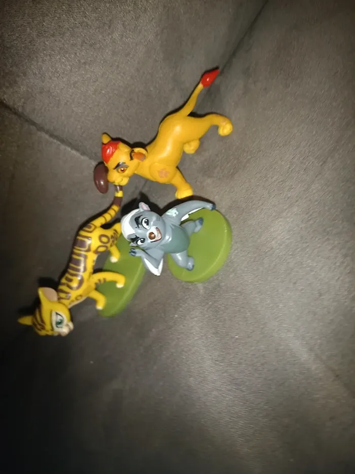 3 figurines le roi lion - photo numéro 2