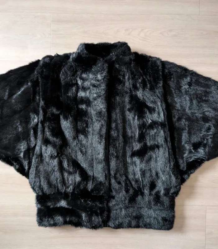 Manteau vintage en fourrure - photo numéro 8