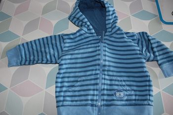 D2297 - veste zippée garçon 6 mois