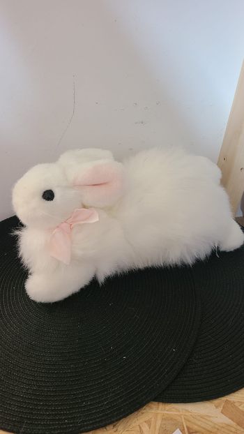 Collection Ty Classic - Grignote le lapin blanc