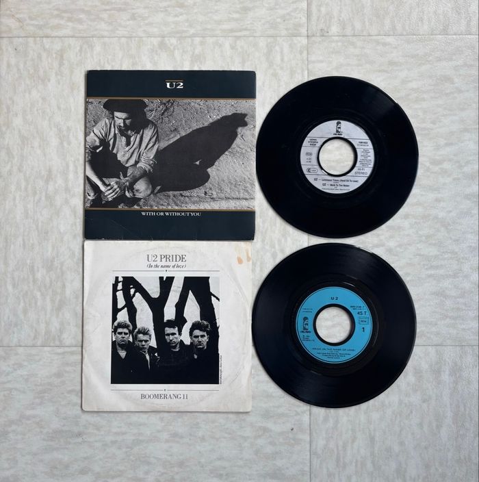 Lot 2 45 tours Rock anglais U2 pride