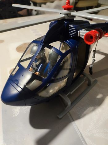 Hélicoptère de police playmobil