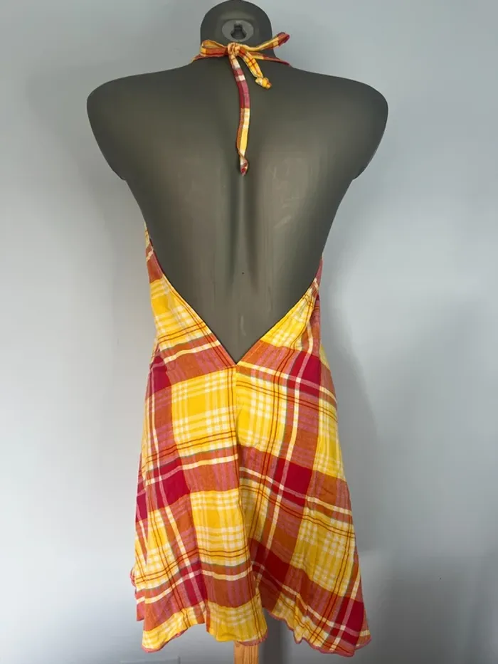 đ Robe sans manches Les Jours Bleus Ă nouer â Taille M, motif carreaux jaune & rouge/rosĂ©, dos nu - photo numĂ©ro 5