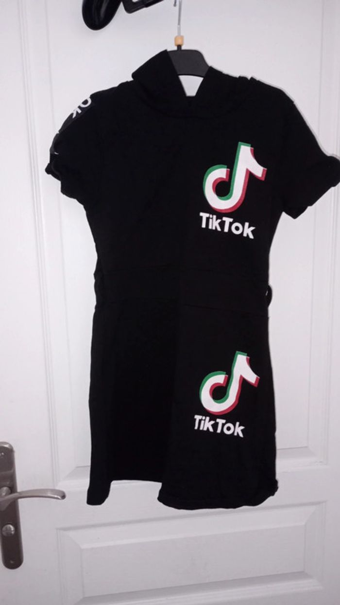 Robe Tik tok 6ans