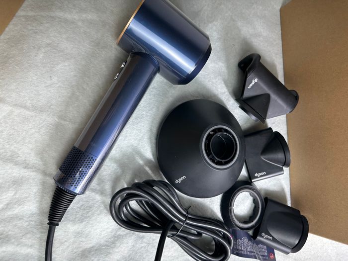 Sèche-cheveux Dyson HD08 - photo numéro 3