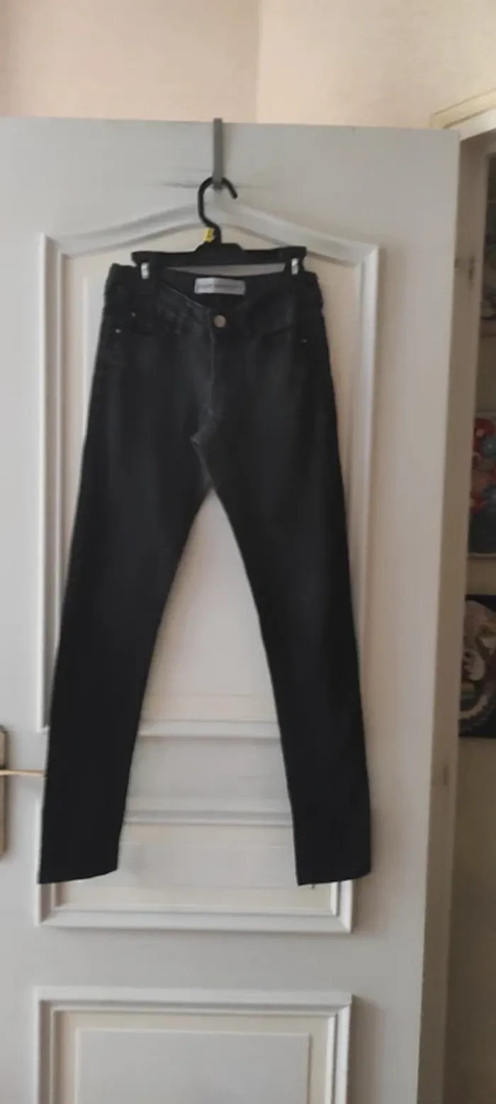 💐Jeans skinny noir - Mim- taille 34 - Très bon état💐 - photo numéro 2
