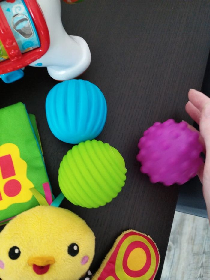 Lot de jouets - photo numéro 3