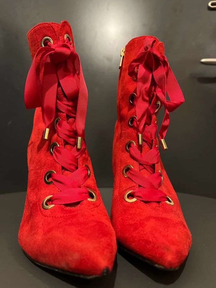 Magnifique bottines Primadonna rouge diabolique à lacets et fermeture éclair pointure 38 - photo numéro 4