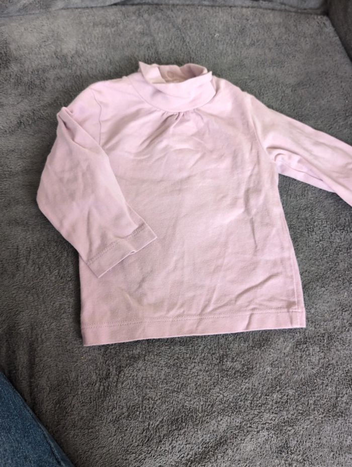 Lot t shirt manche longue 9 mois - photo numéro 2