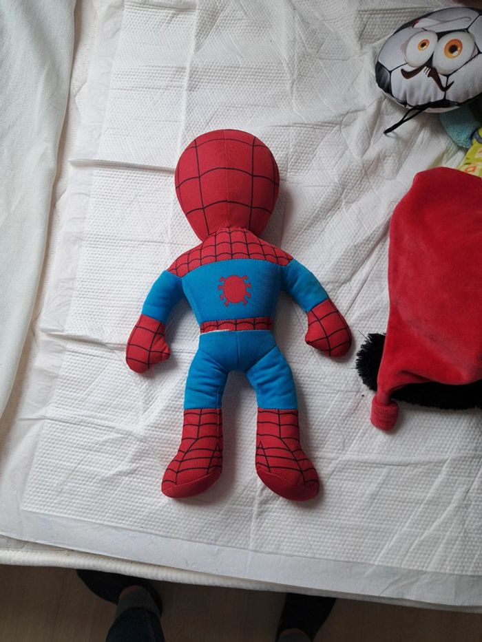 Peluche spider man - photo numéro 2