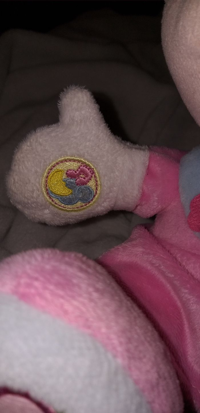 🐭 Joue et apprends avec la peluche baby Minnie - photo numéro 6