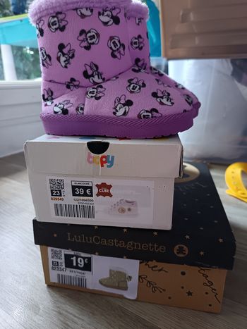 Lot chaussure neuveT 23fille