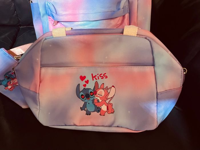 Stitch et Angel sac à dos , sac et trousse neuf - photo numéro 4