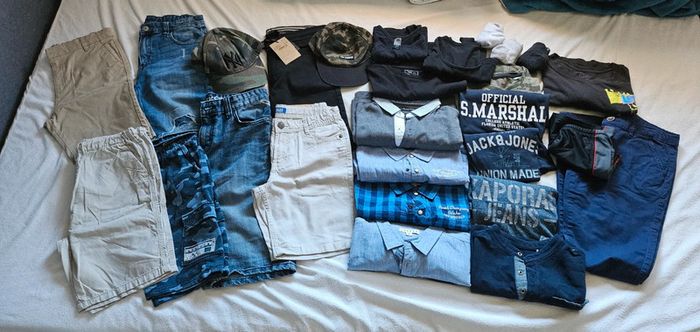 Lot d'habits garçons 10-15 ans