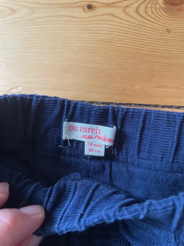 Lot pantalon velours et chemise 18 mois - photo numéro 3