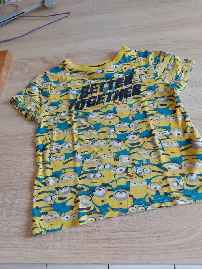 Tee-shirt minion