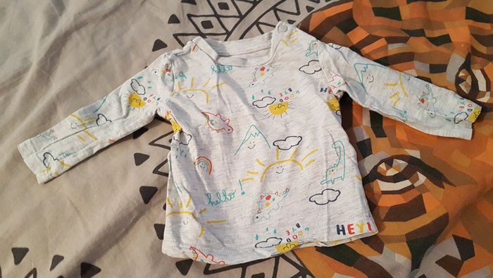 T-tshirt 3mois-62cm in extenso 0€50 -50% dès 2 achetés