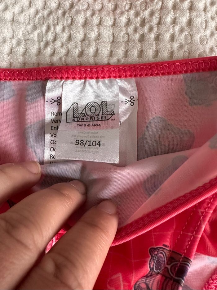 Maillot de bain taille 4 ans - photo numéro 2
