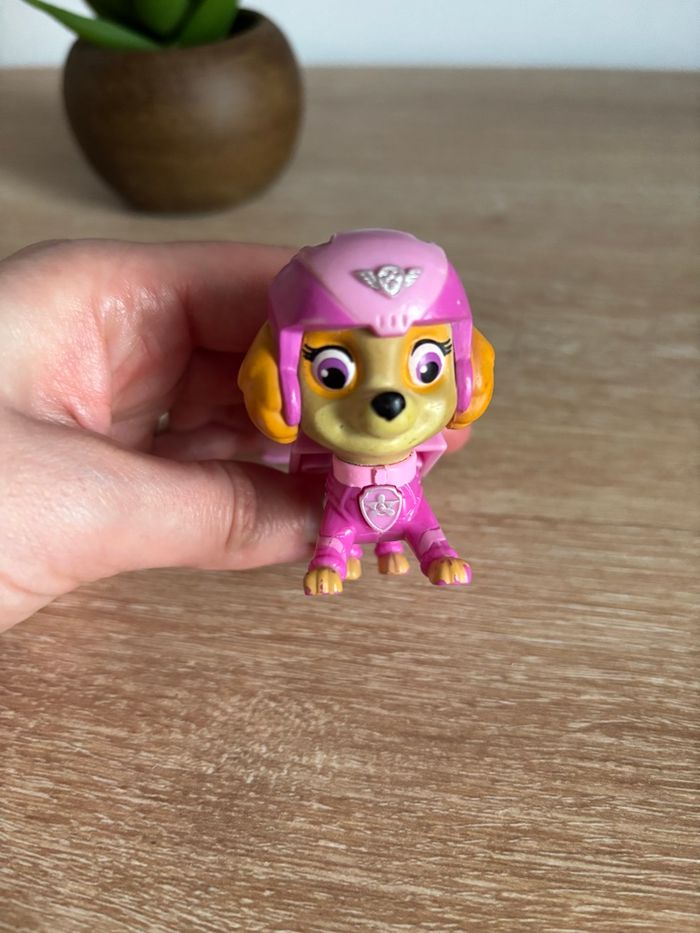 Figurine Stella mission voltige action collier pat patrouille - photo numéro 4