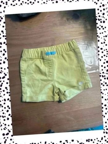 Short  jaune