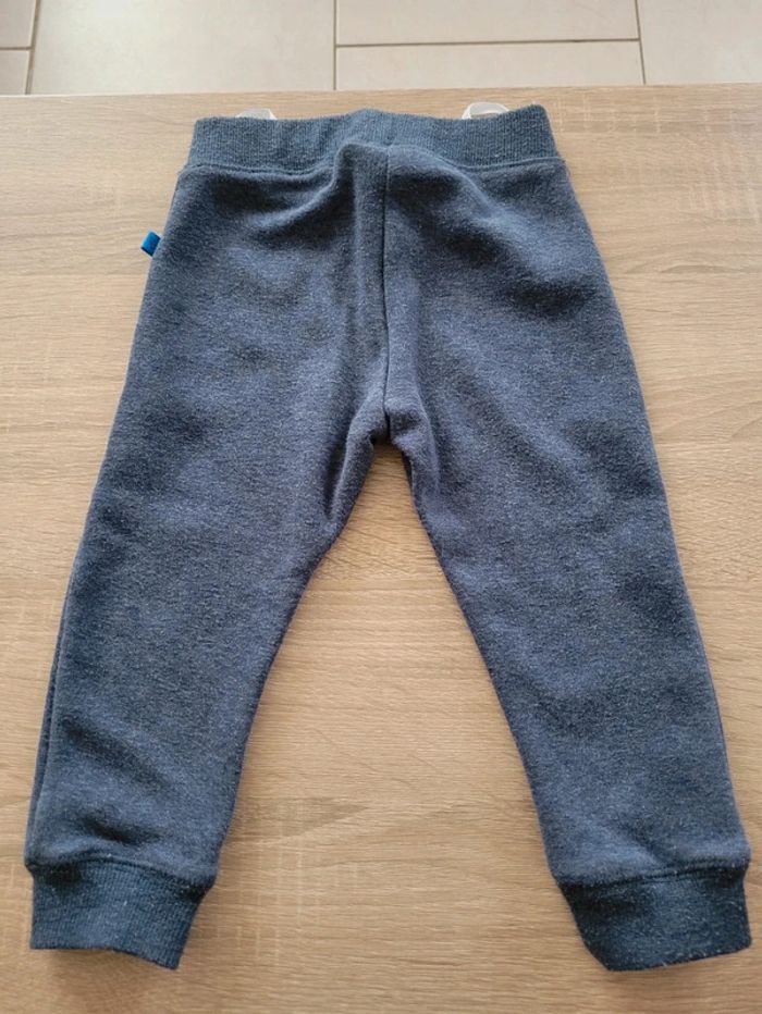 Lot de 5 pantalons garçon en 12 mois - photo numéro 10