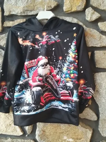Pull noir père Noël