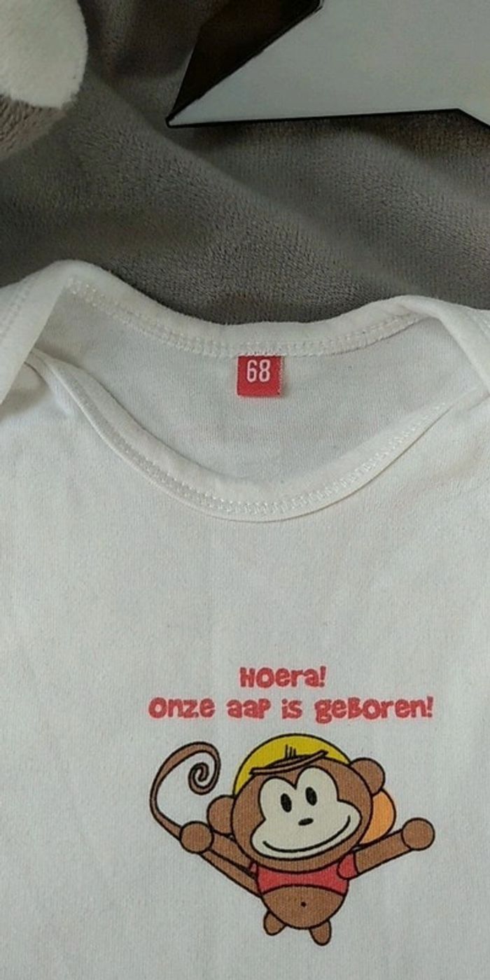 Body sans manche Garçon 6 mois 100% coton Kleertjes.com "Notre singe est né" (en néerlandais) - photo numéro 5