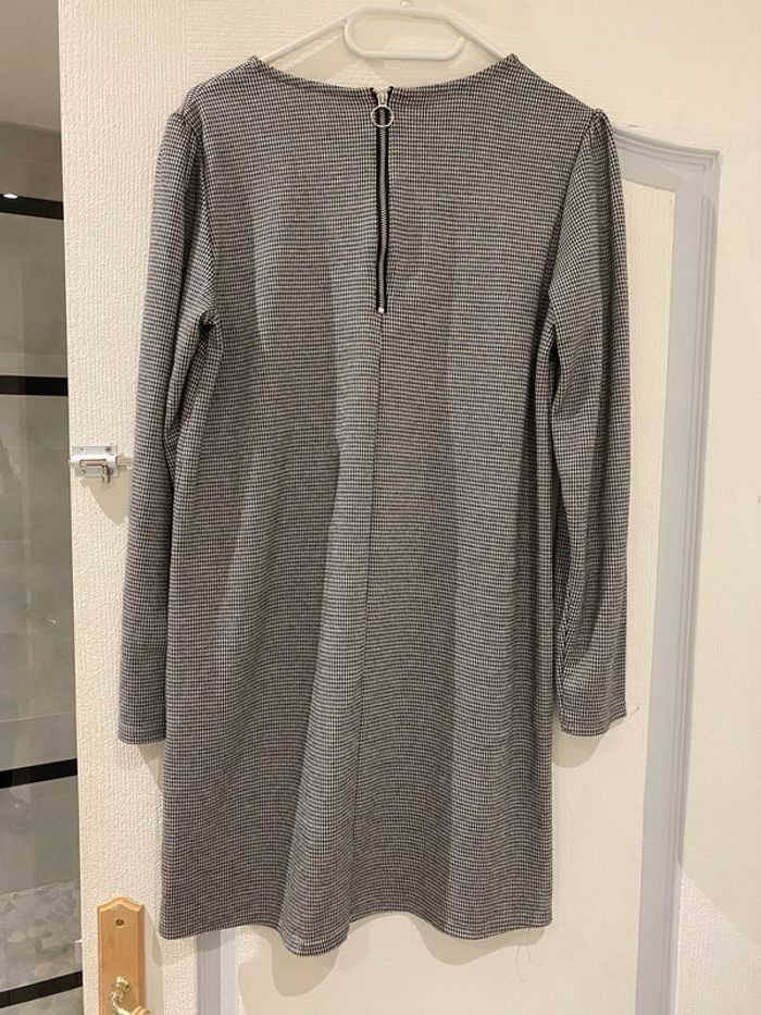 Robe kiabi noir et blanc - photo numéro 2