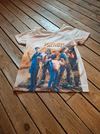 Tshirt taille 4 ans