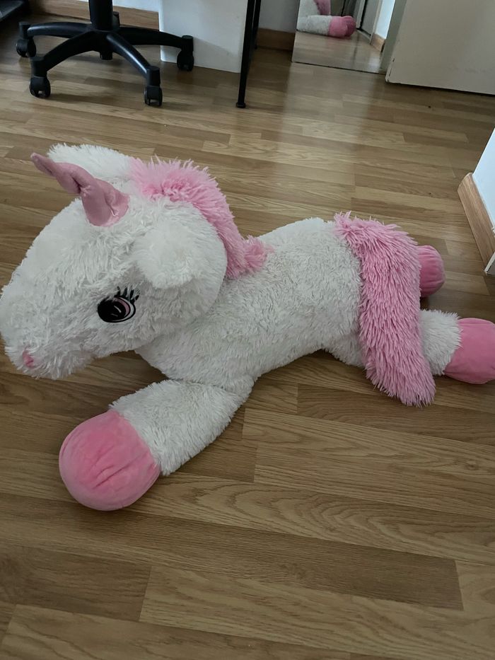 Grande peluche licorne