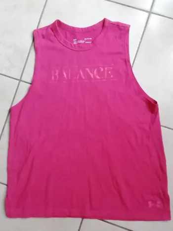 Haut Débardeur Femme Under Armour Taille S/M.