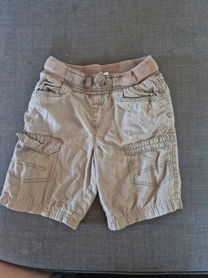 Short garcon sans bouton doublé